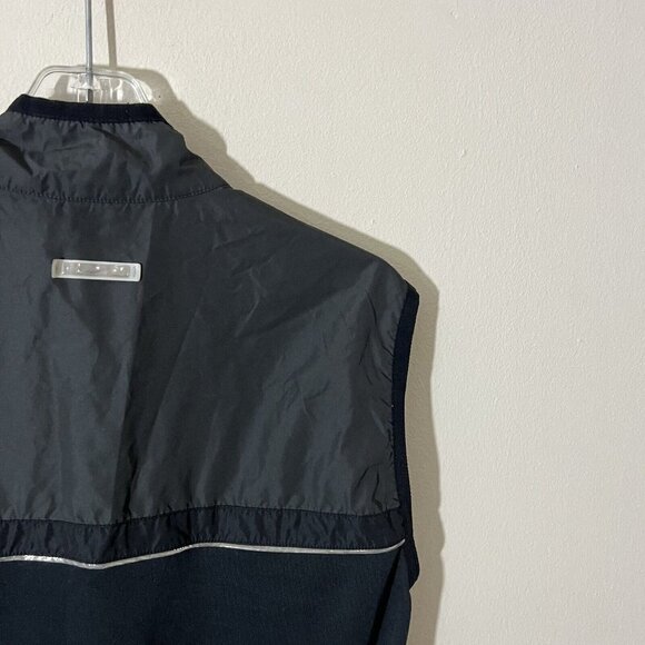 Vintage Nike Vest Womens M Black Running ActiveWear Swoosh Climafit Full Zip - Picture 4 of 5